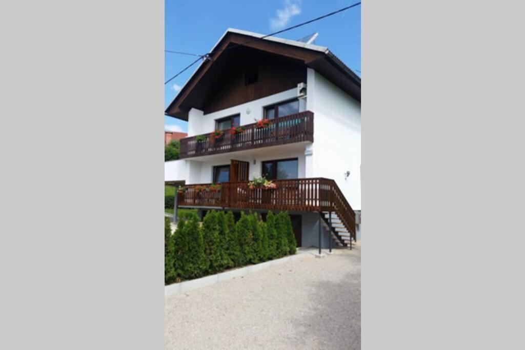 JT Apartma Bled Bagian luar foto